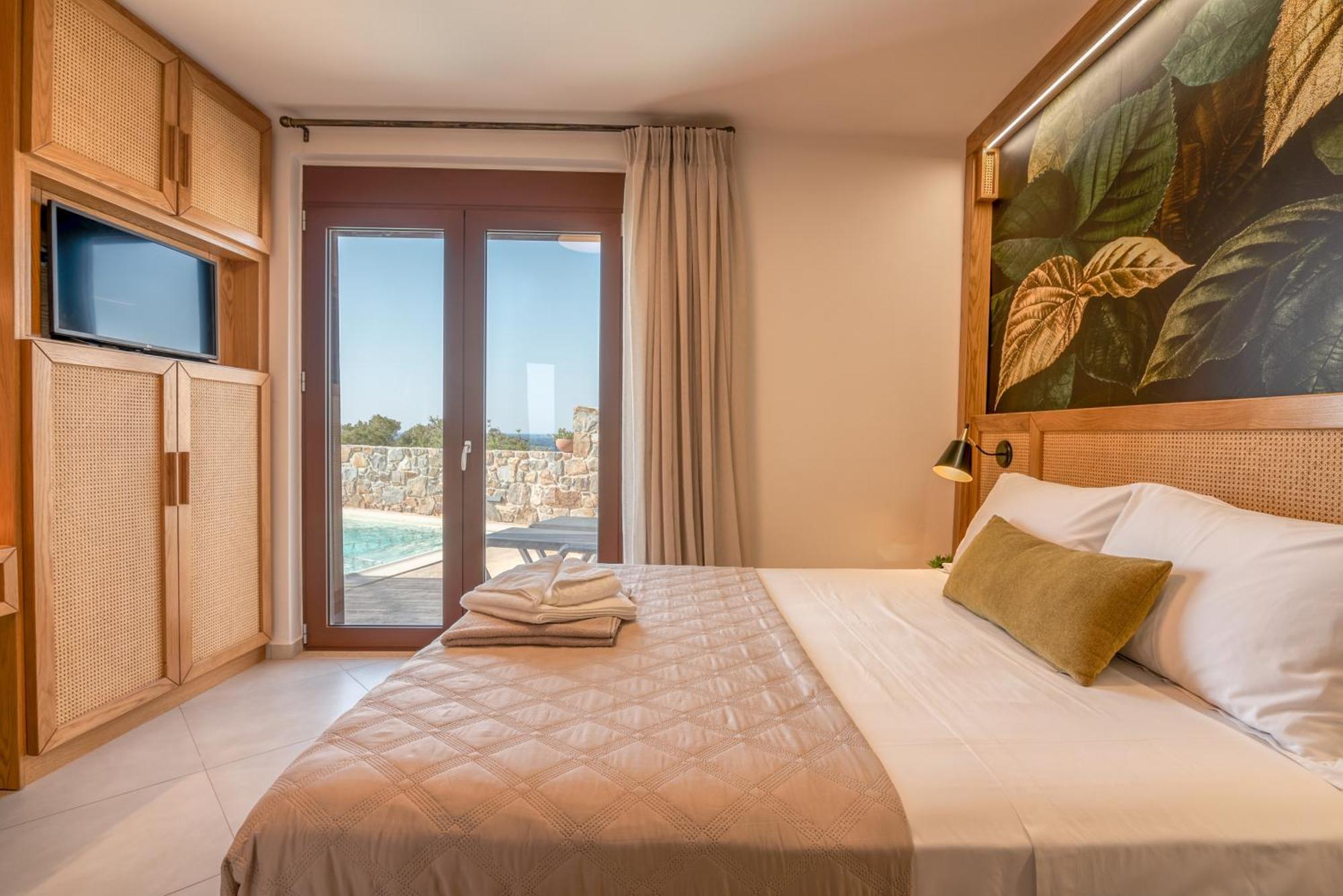 Sia Pool House Villa *